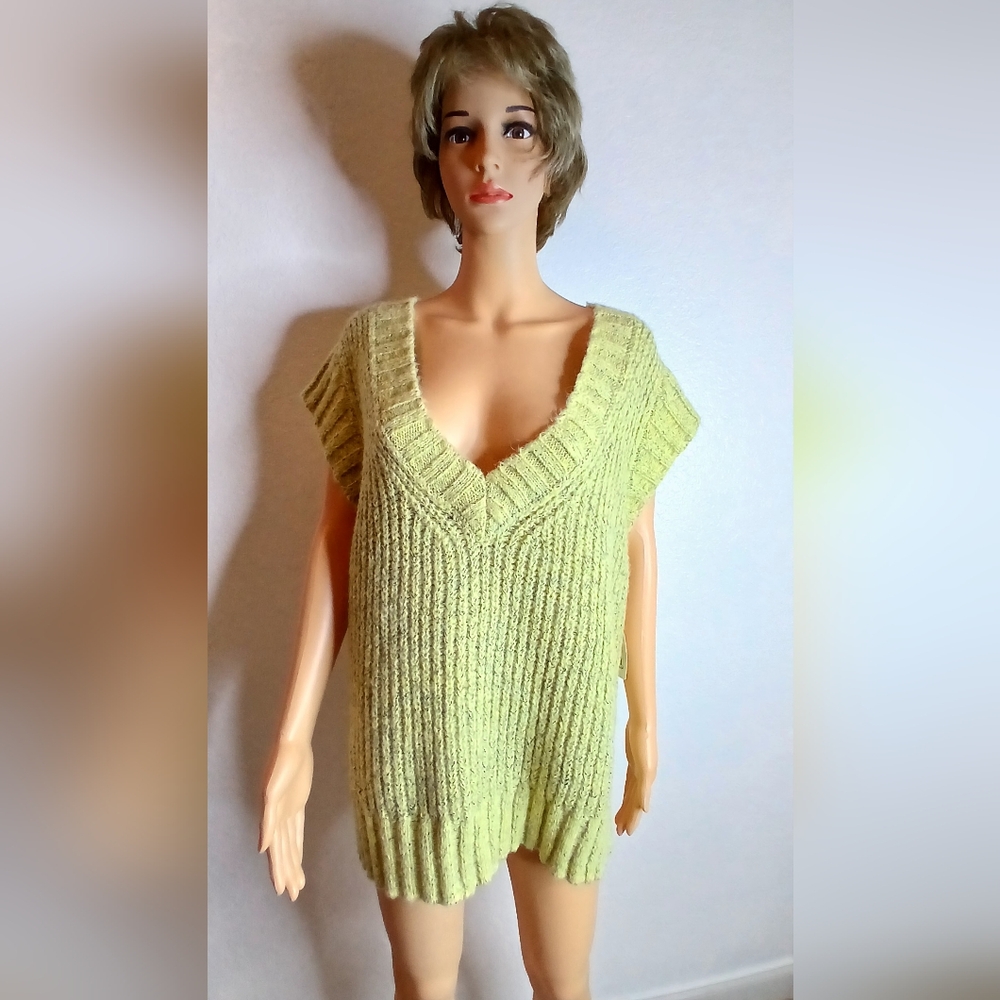 Casual A.N.A Sweaters Ana V-Neck, Short Sleeve